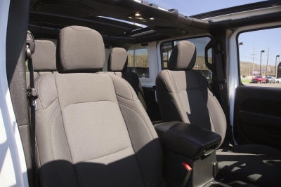 2022 Jeep Wrangler Unlimited Willys 4x4