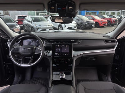 2023 Jeep Grand Cherokee L Laredo 4x4