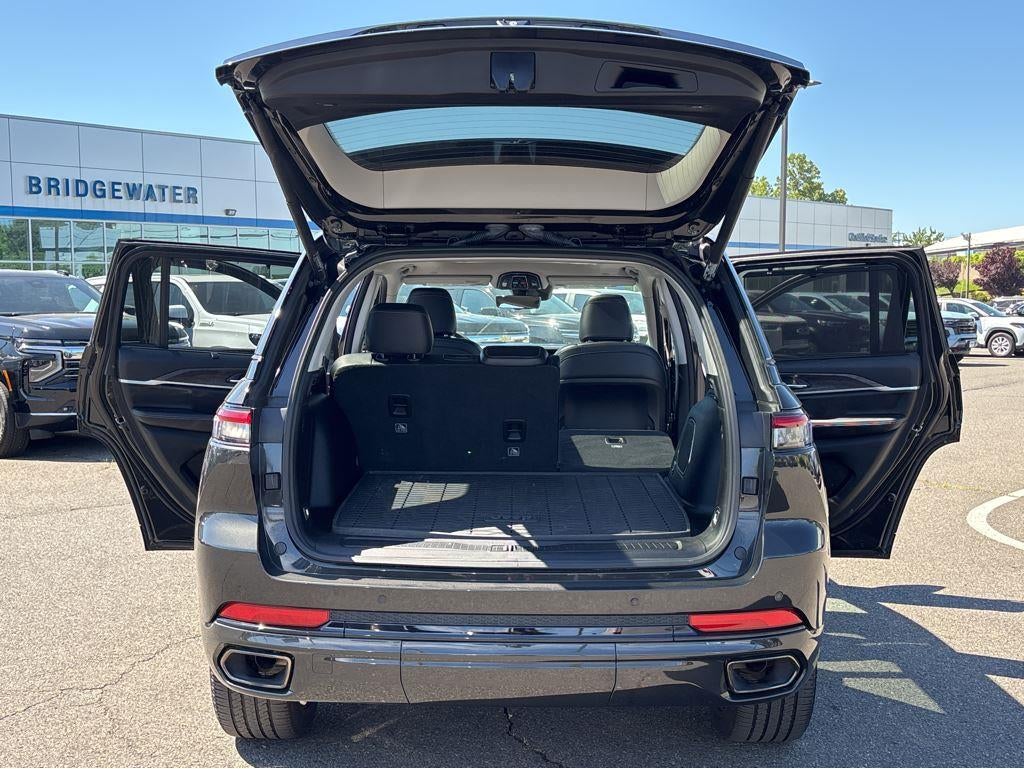 2024 Jeep Grand Cherokee 4xe Anniversary Edition