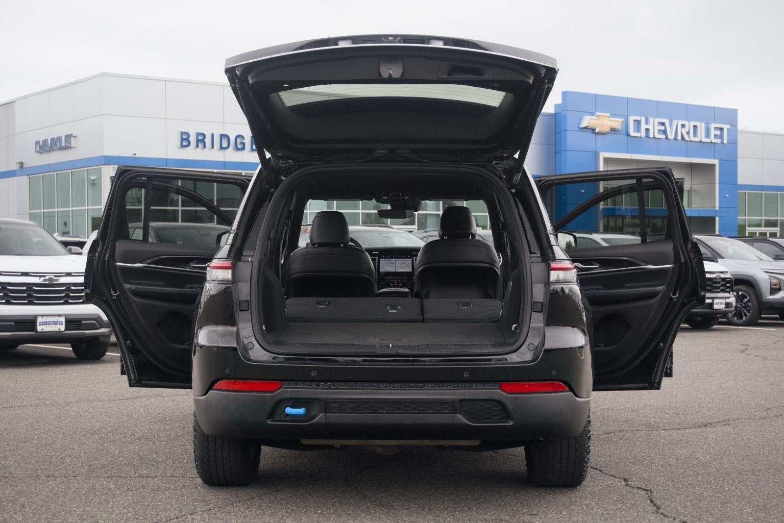 2023 Jeep Grand Cherokee 4xe Trailhawk