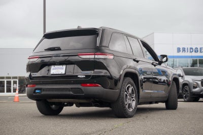 2023 Jeep Grand Cherokee 4xe Trailhawk
