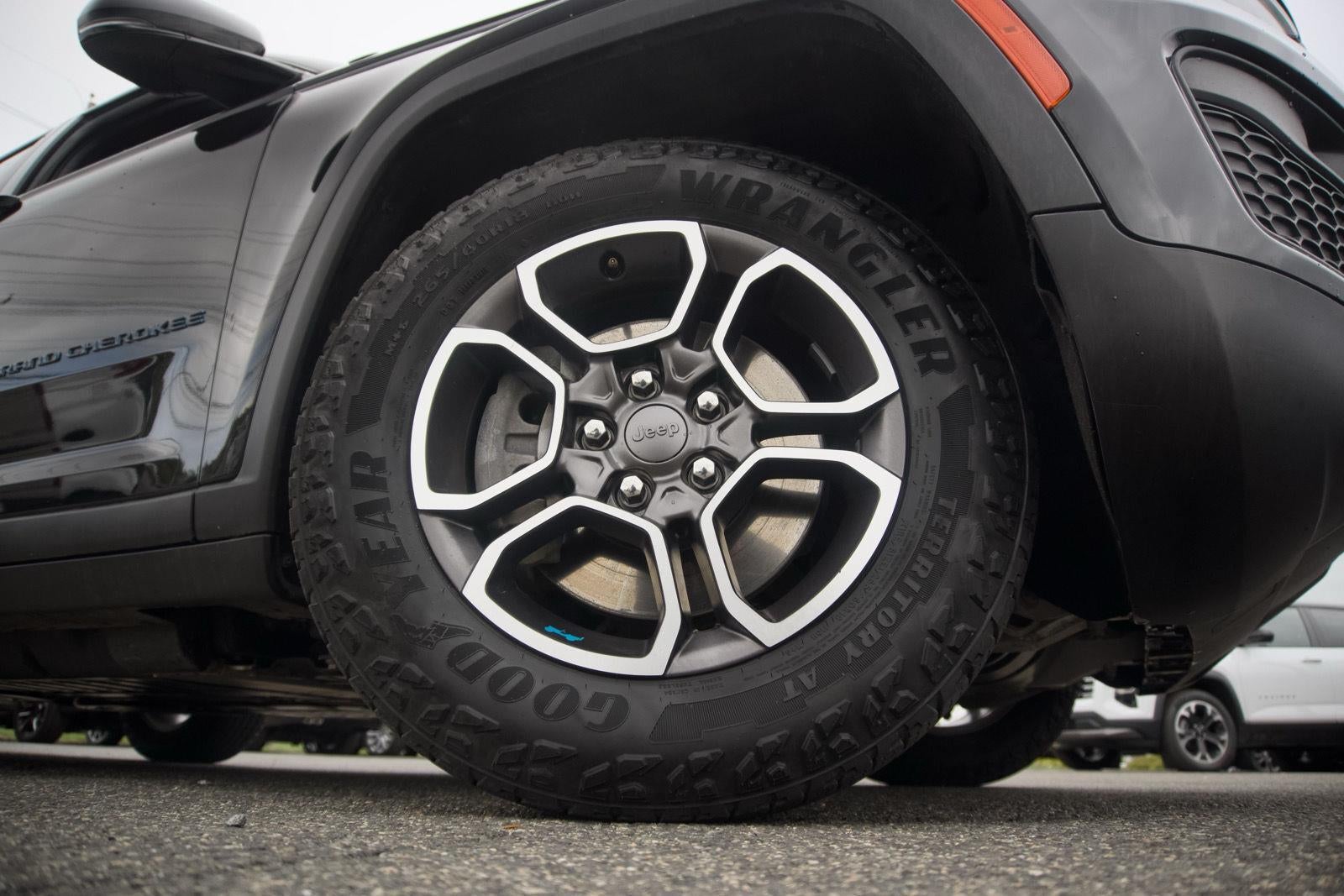 2023 Jeep Grand Cherokee 4xe Trailhawk