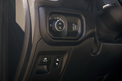 2021 RAM 1500 Big Horn Crew Cab 4x4 5'7" Box