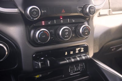 2021 RAM 1500 Big Horn Crew Cab 4x4 5'7" Box
