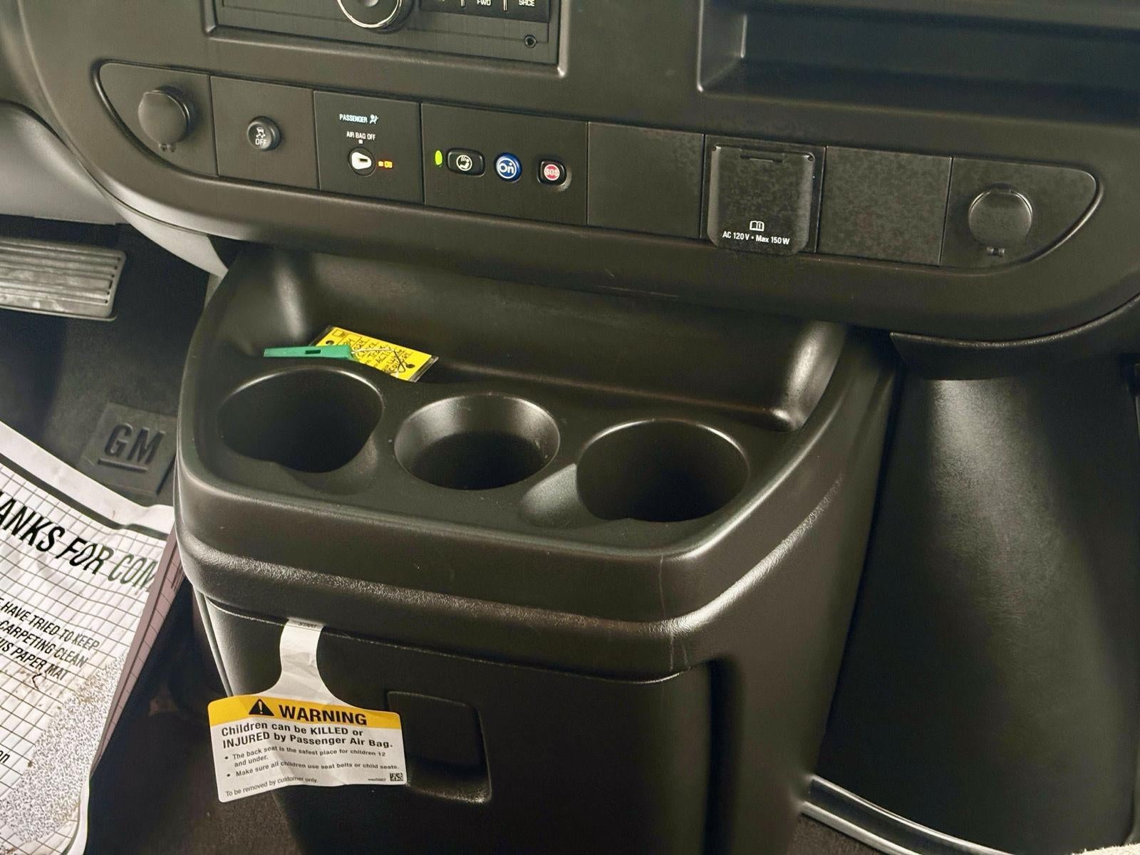 2025 Chevrolet Express Passenger 1LS