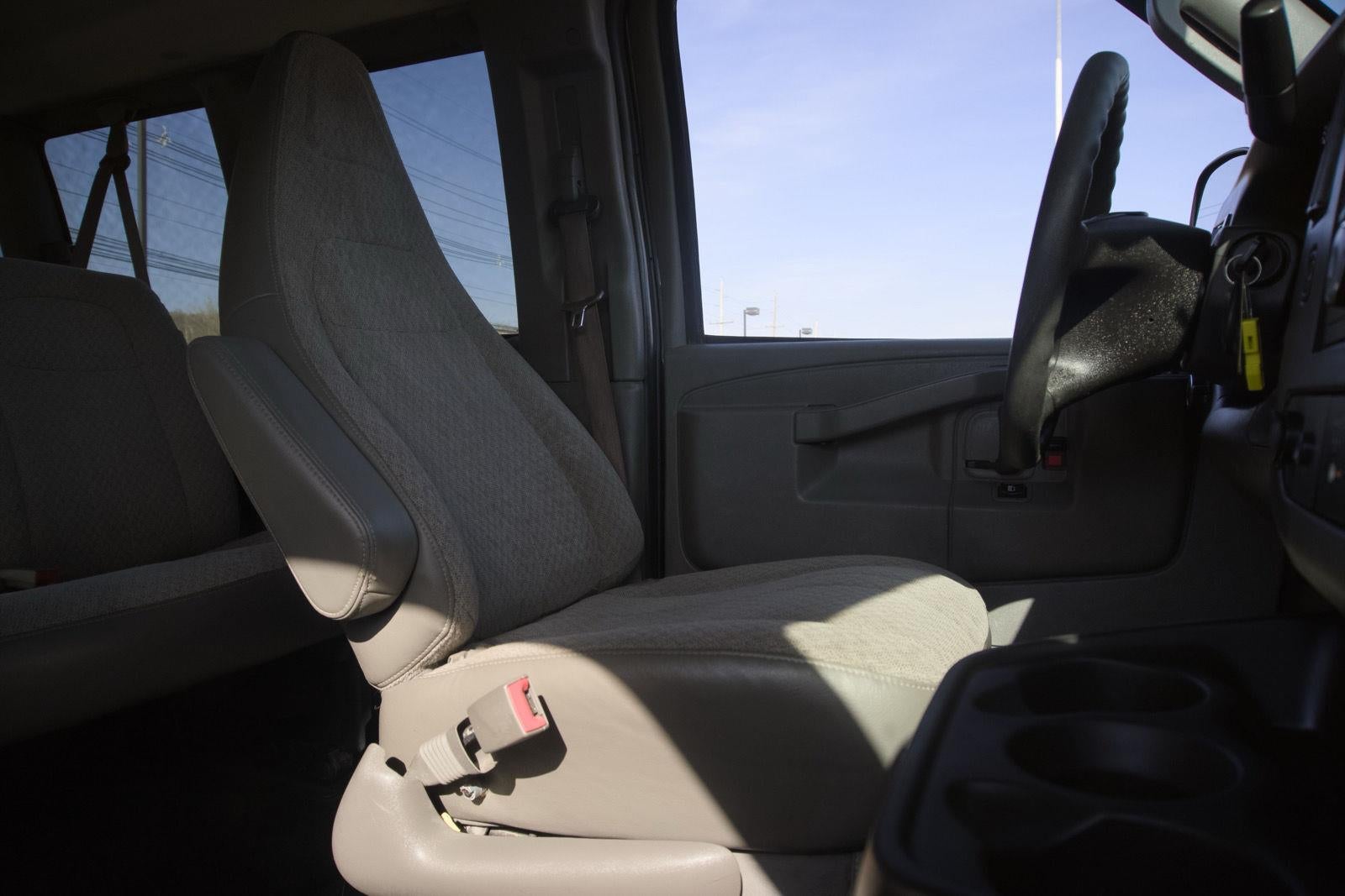 2019 Chevrolet Express Passenger 3500 LT