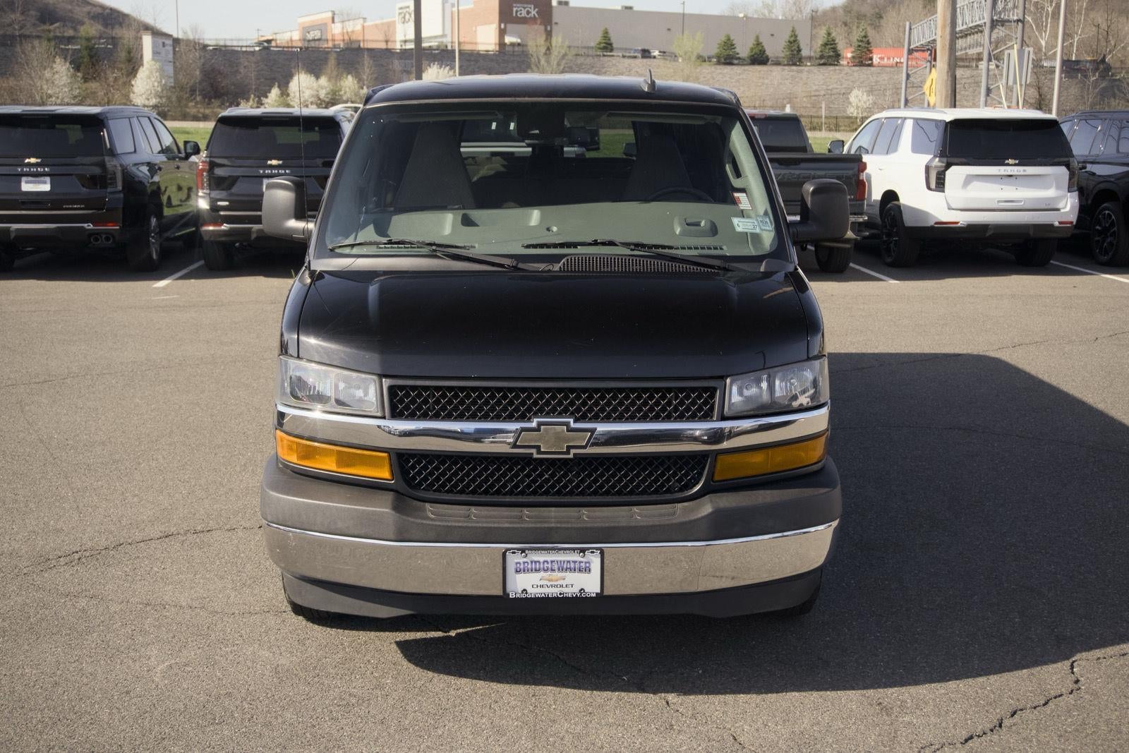 2019 Chevrolet Express Passenger 3500 LT