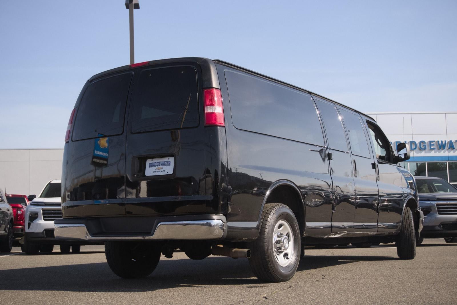 2019 Chevrolet Express Passenger 3500 LT