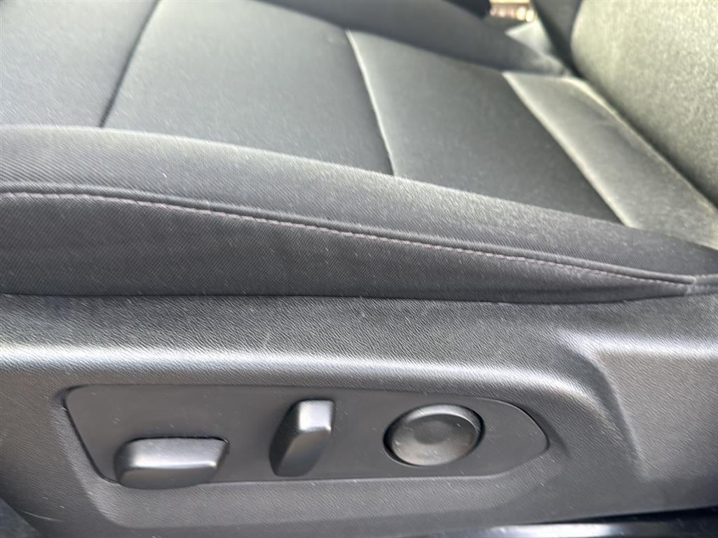 2023 Chevrolet Colorado WT