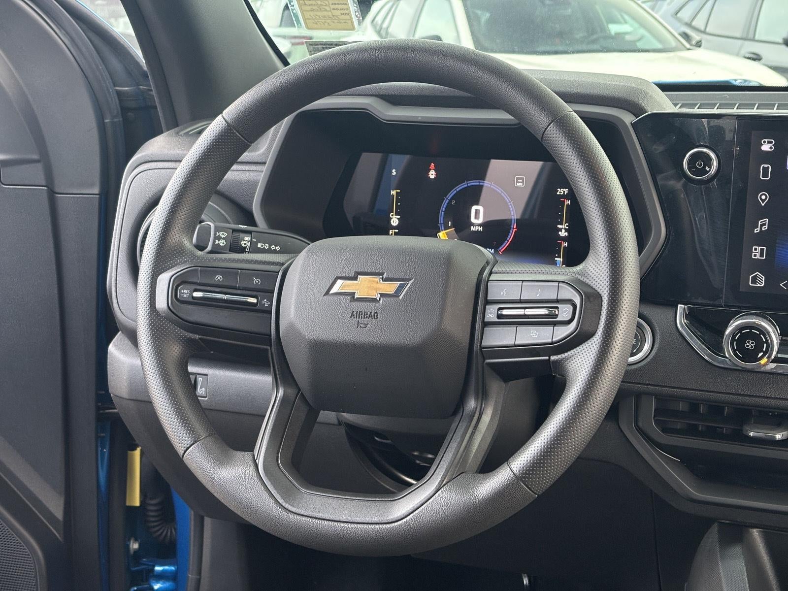 2023 Chevrolet Colorado WT