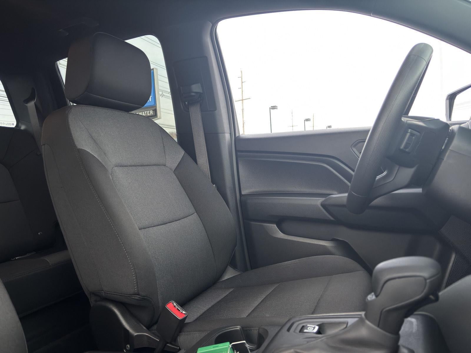 2023 Chevrolet Colorado WT