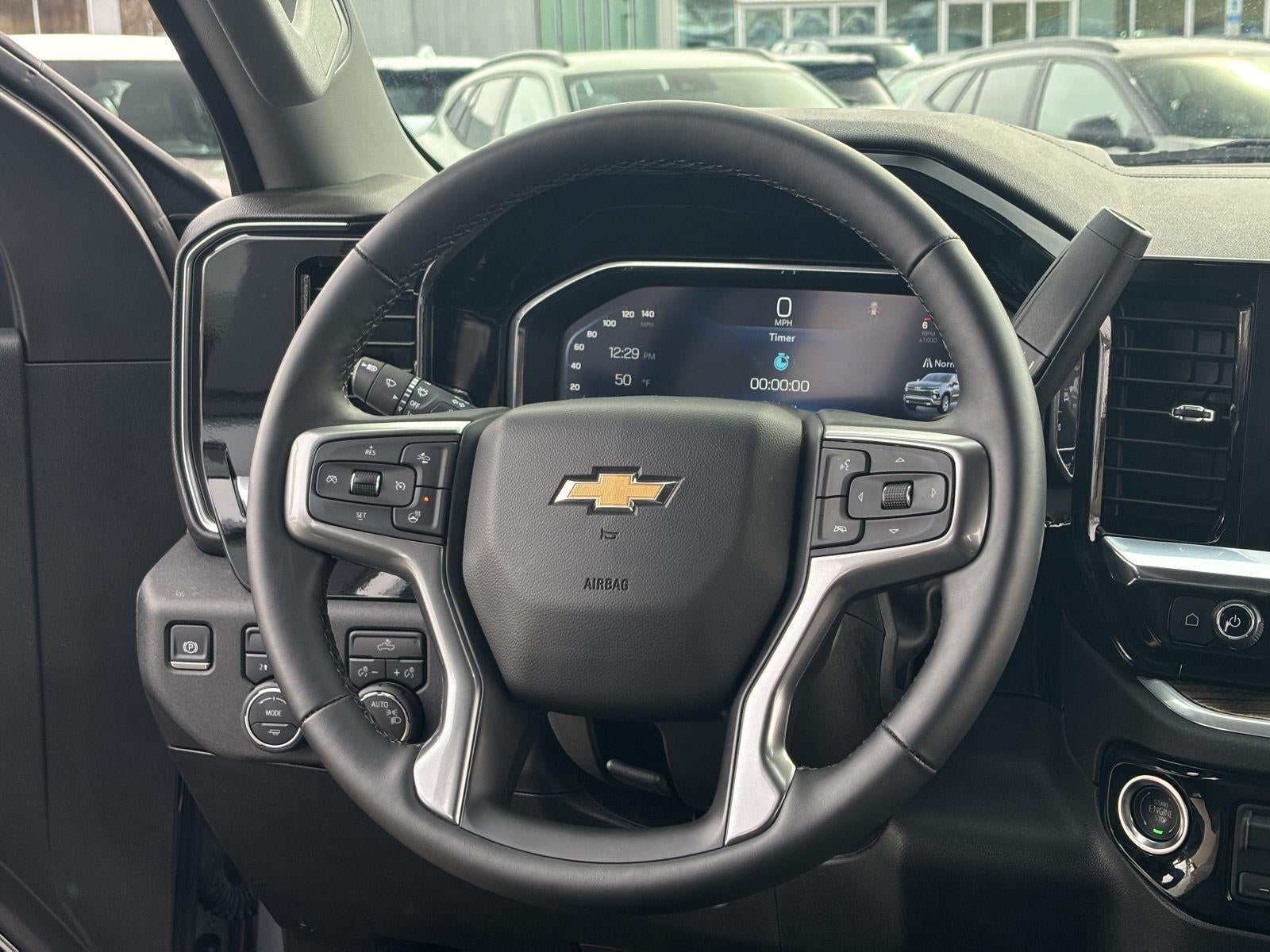 2025 Chevrolet Silverado 1500 LT (2FL)