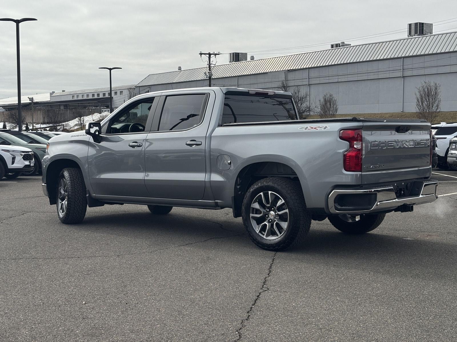 2025 Chevrolet Silverado 1500 LT (2FL)