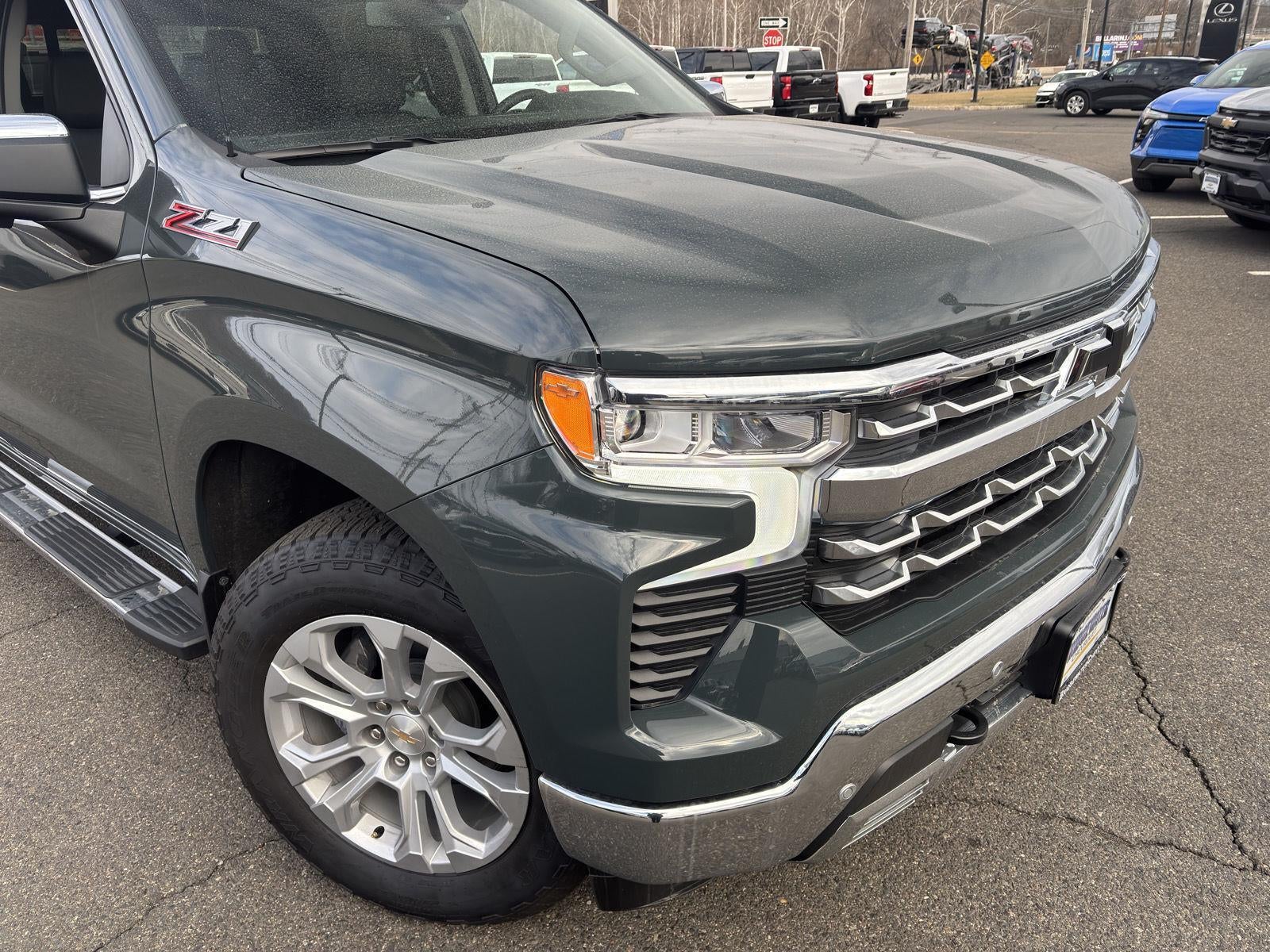 2025 Chevrolet Silverado 1500 LTZ