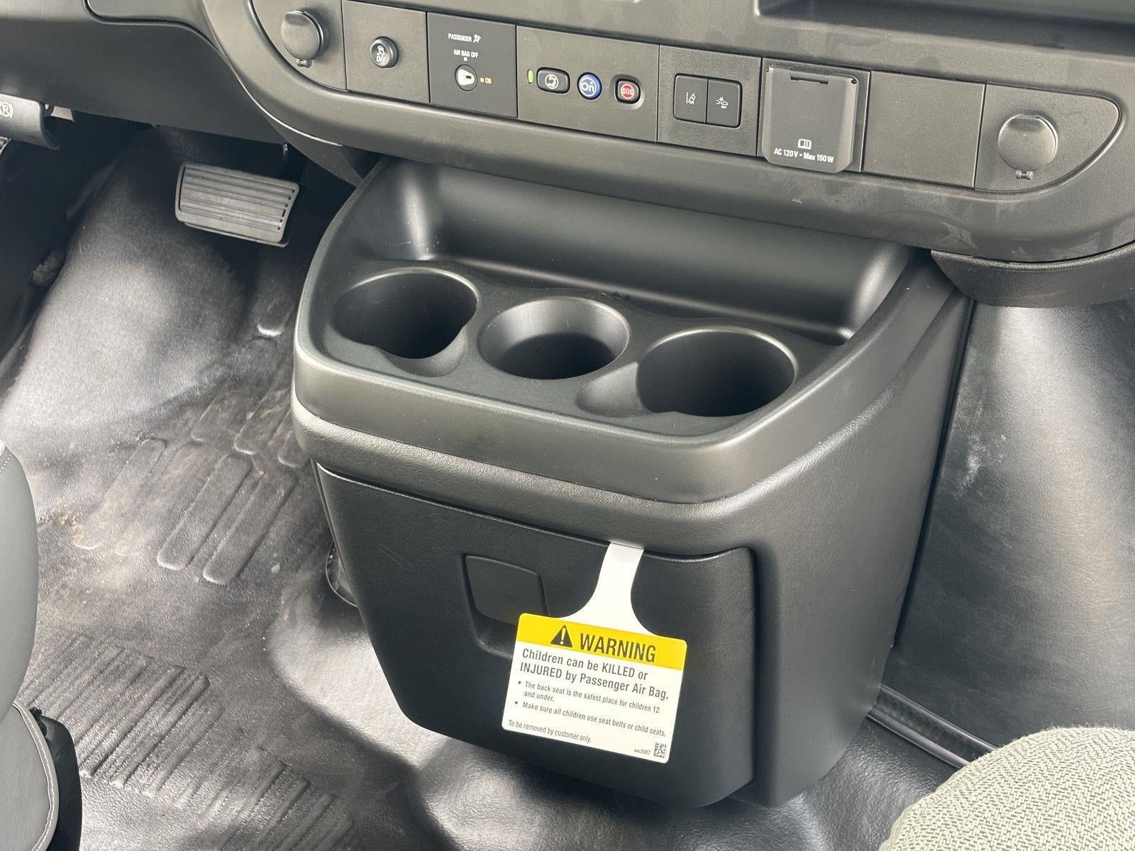 2025 Chevrolet Express Cargo 2500 WT