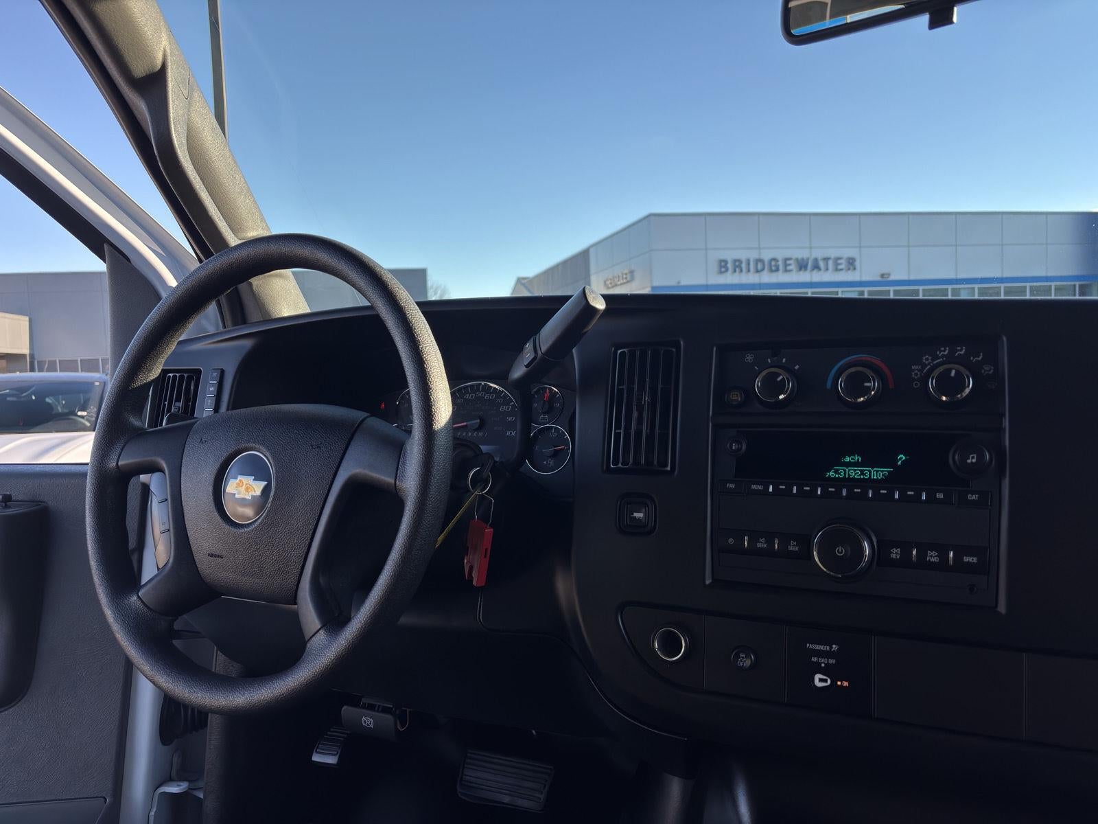 2024 Chevrolet Express Cargo 2500 WT