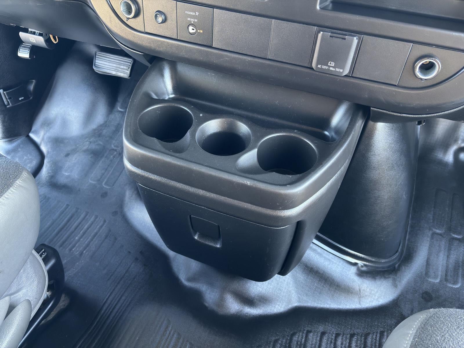 2024 Chevrolet Express Cargo 2500 WT