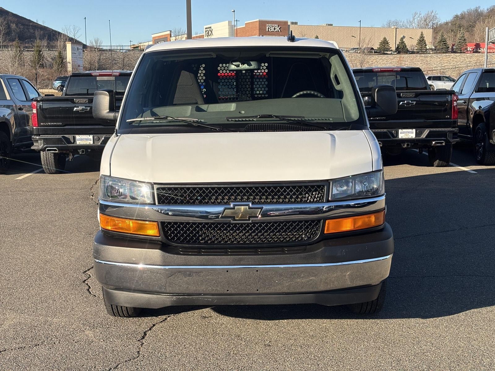 2024 Chevrolet Express Cargo 2500 WT