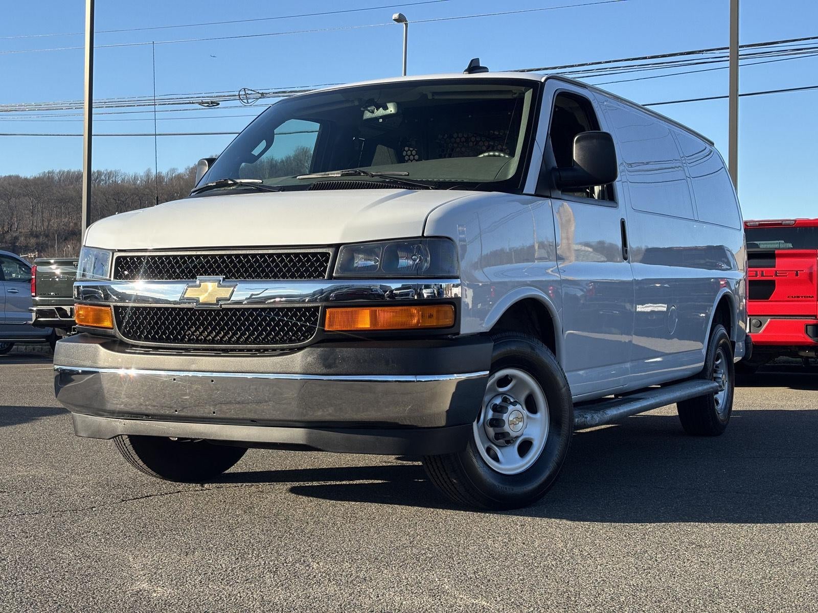 2024 Chevrolet Express Cargo 2500 WT