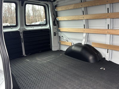 2024 Chevrolet Express Cargo 2500 WT