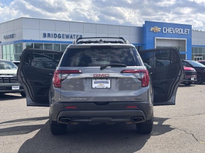 2020 GMC Acadia AT4