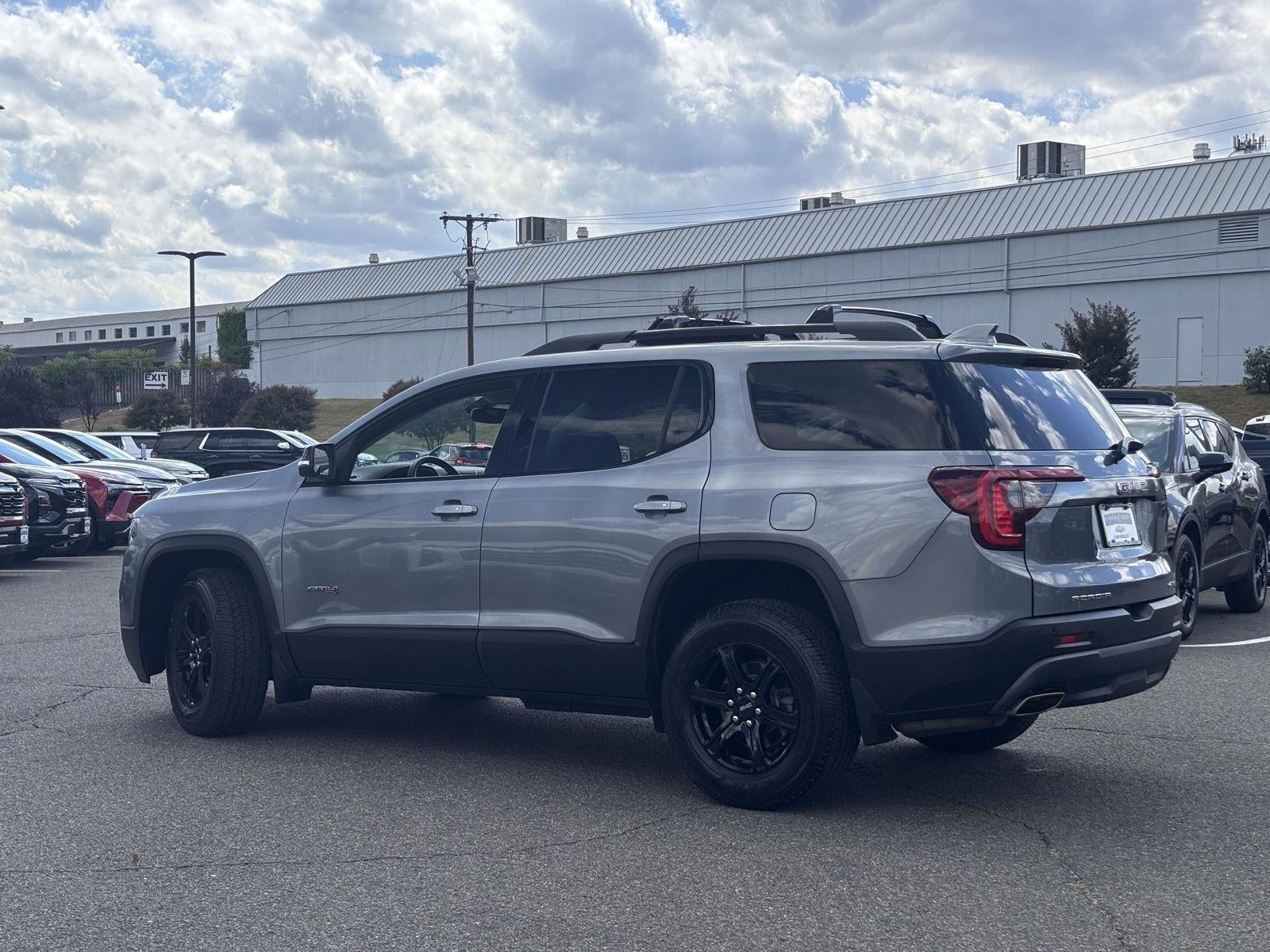 2020 GMC Acadia AT4