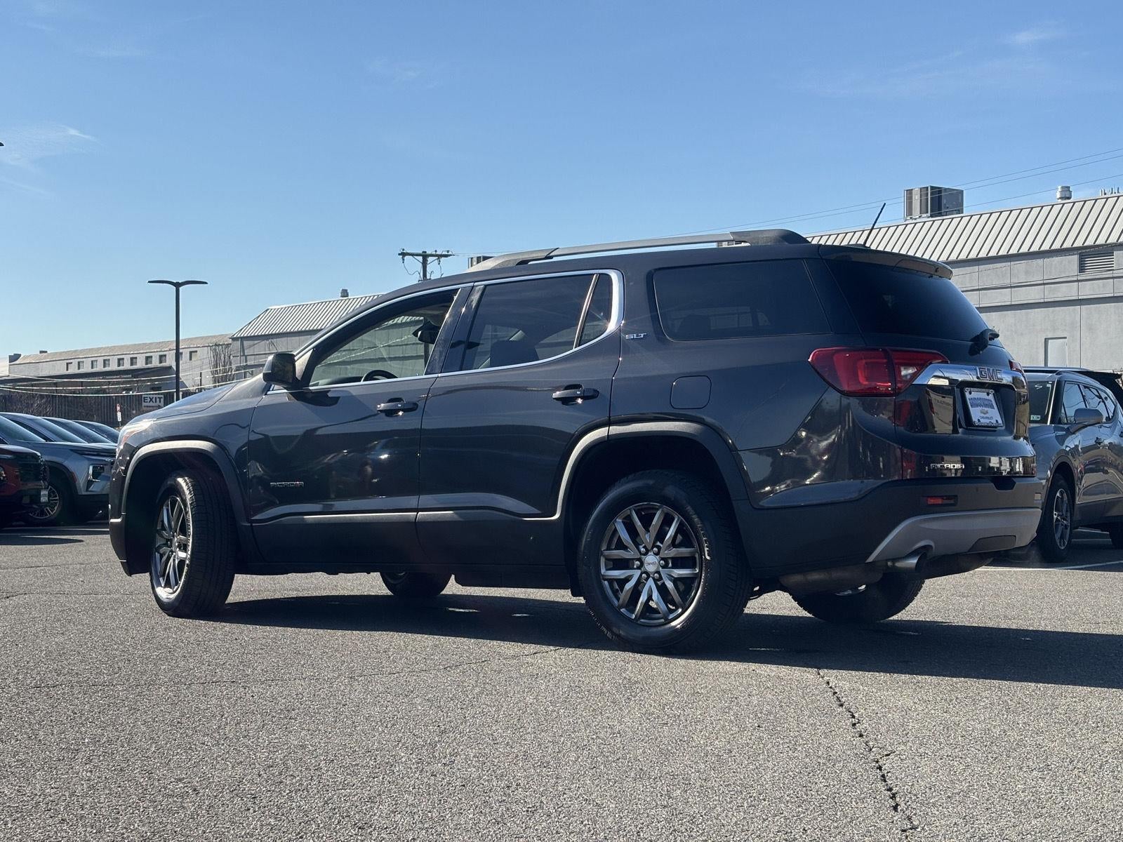 2017 GMC Acadia SLT