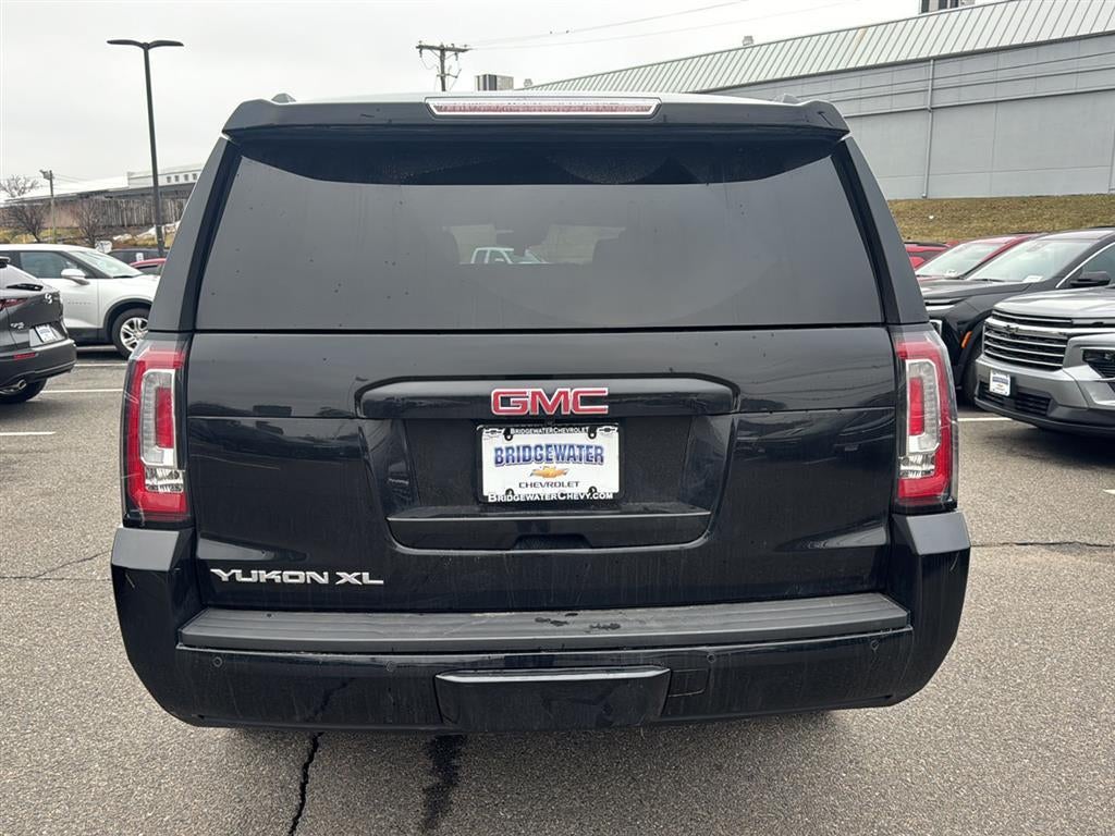 2017 GMC Yukon XL SLE