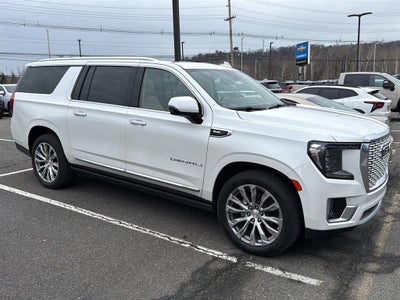 2022 GMC Yukon XL Denali