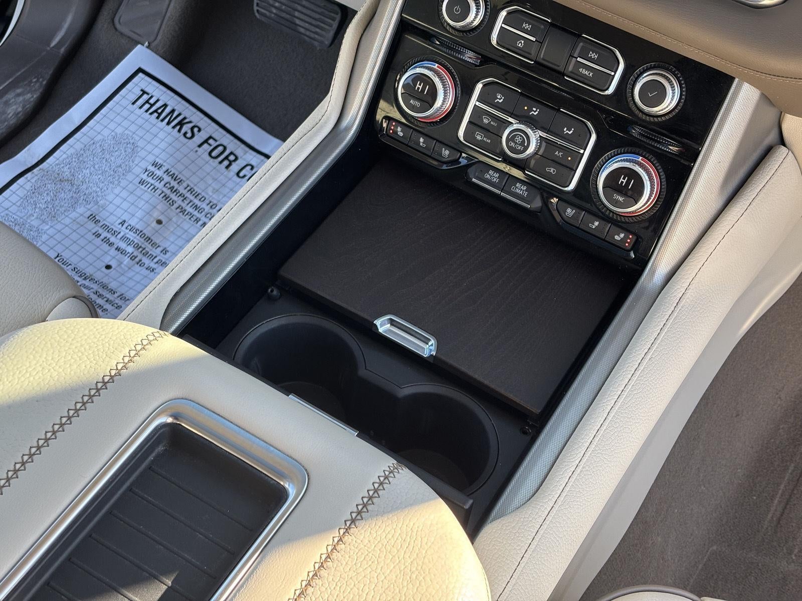 2022 GMC Yukon XL Denali