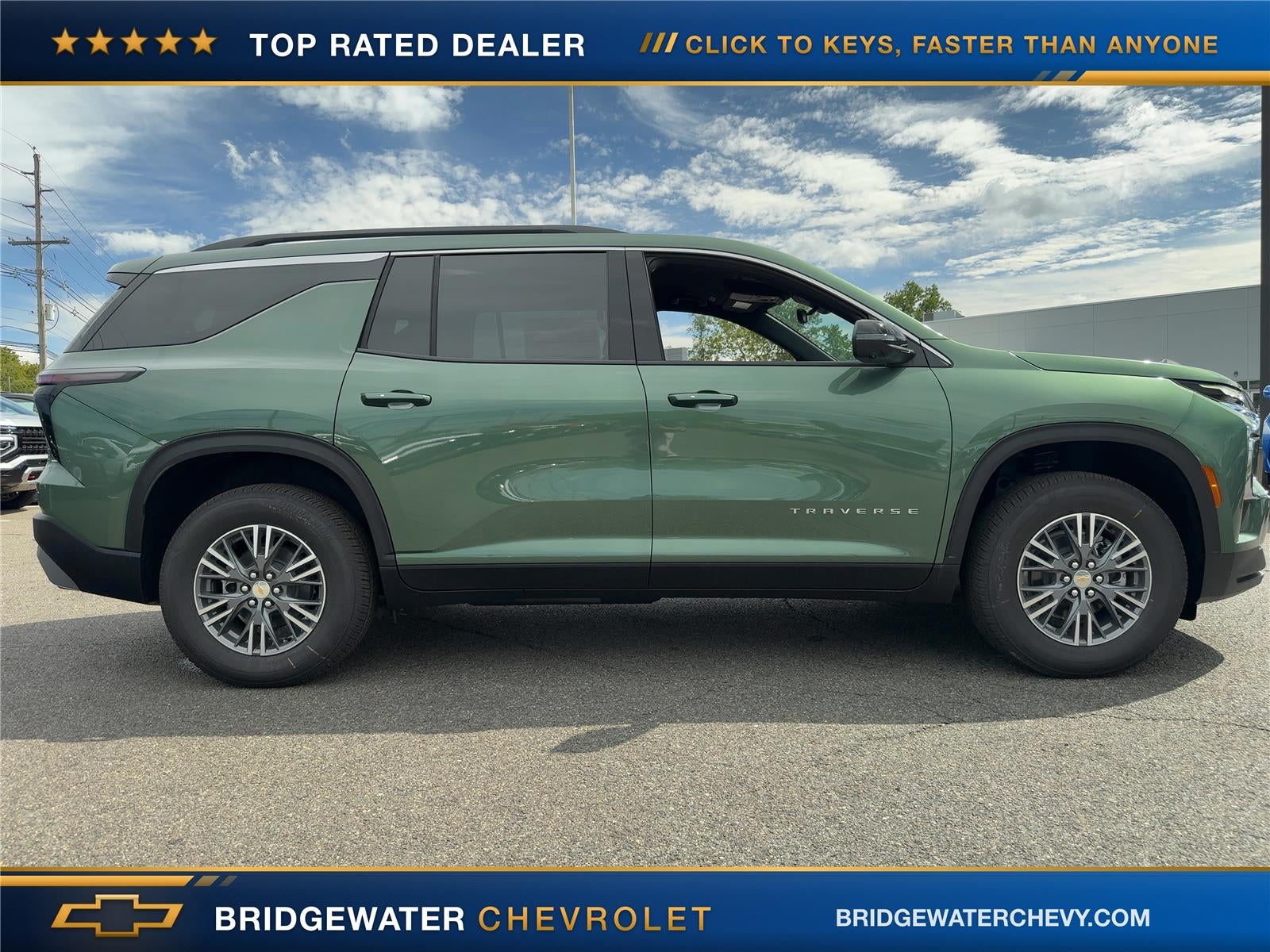 2027 Chevrolet Traverse LT