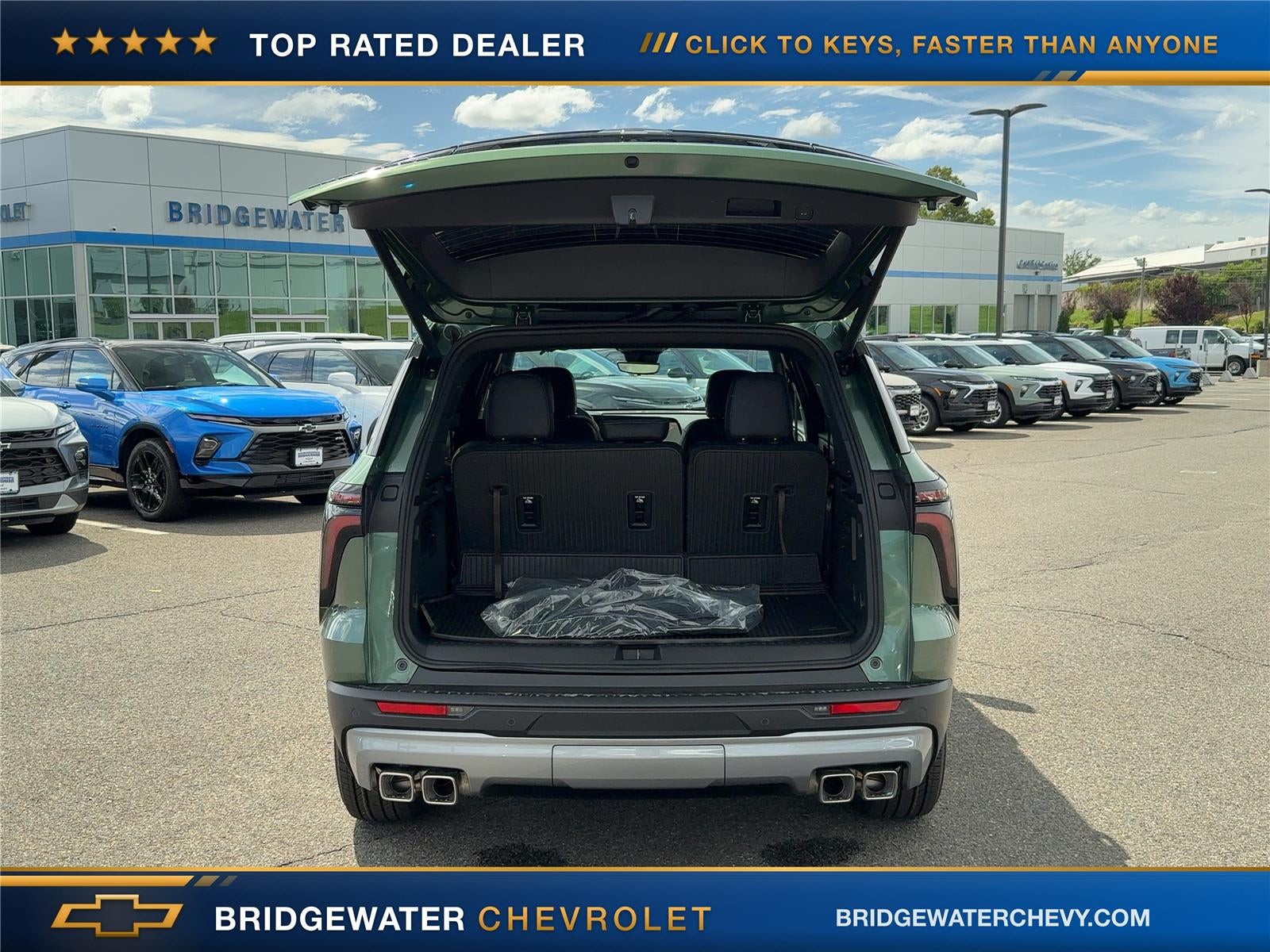 2027 Chevrolet Traverse LT