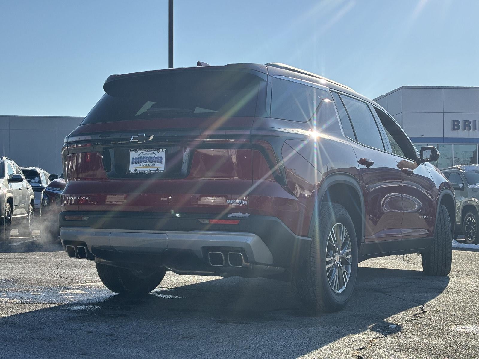 2025 Chevrolet Traverse LT