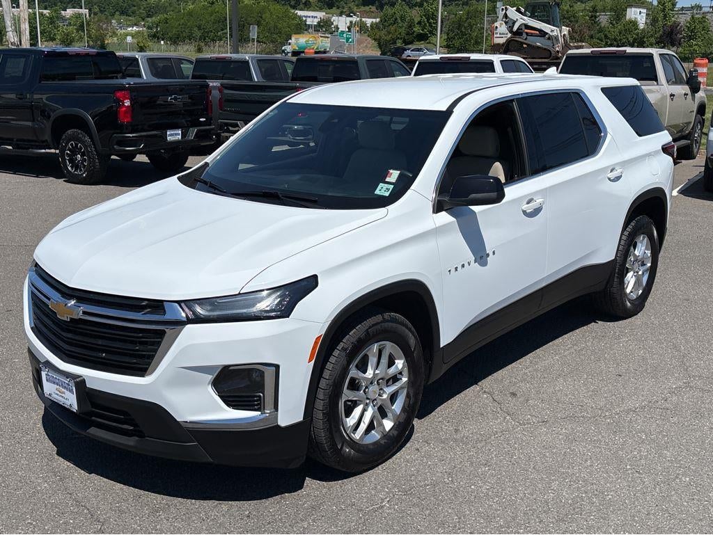 2023 Chevrolet Traverse LS