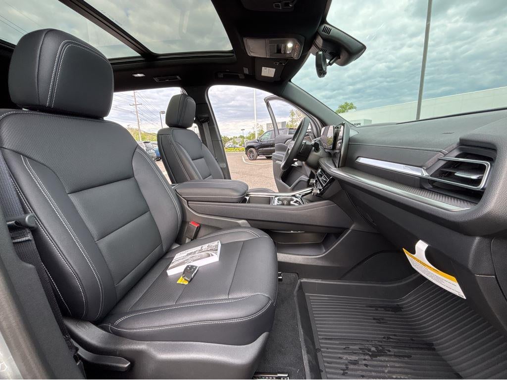 2026 Chevrolet Traverse LT - Photo 6