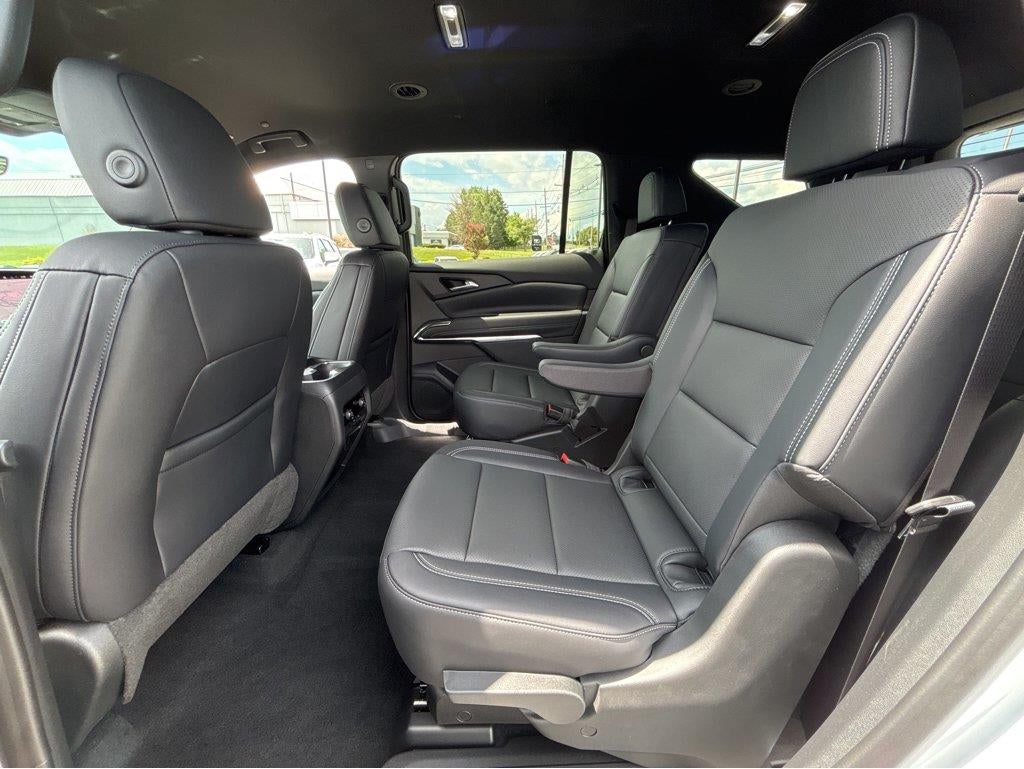 2027 Chevrolet Traverse LT - Photo 18