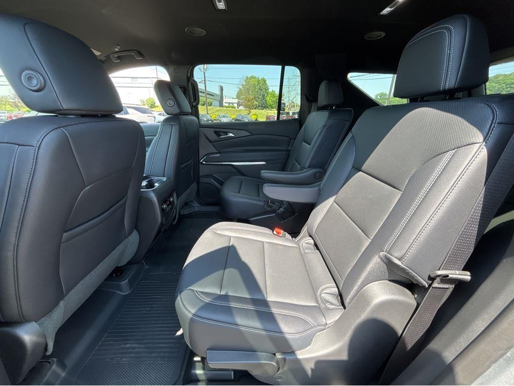 2026 Chevrolet Traverse LT - Photo 18