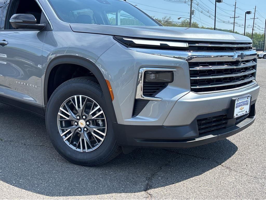 2026 Chevrolet Traverse LT - Photo 2
