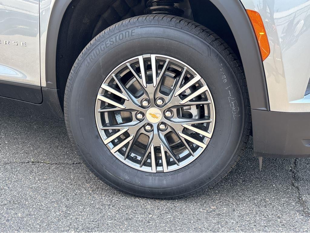 2026 Chevrolet Traverse LT - Photo 4