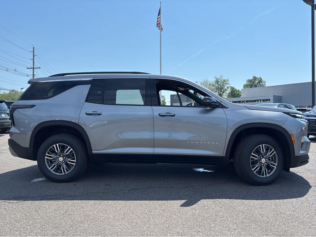 2026 Chevrolet Traverse LT - Photo 5