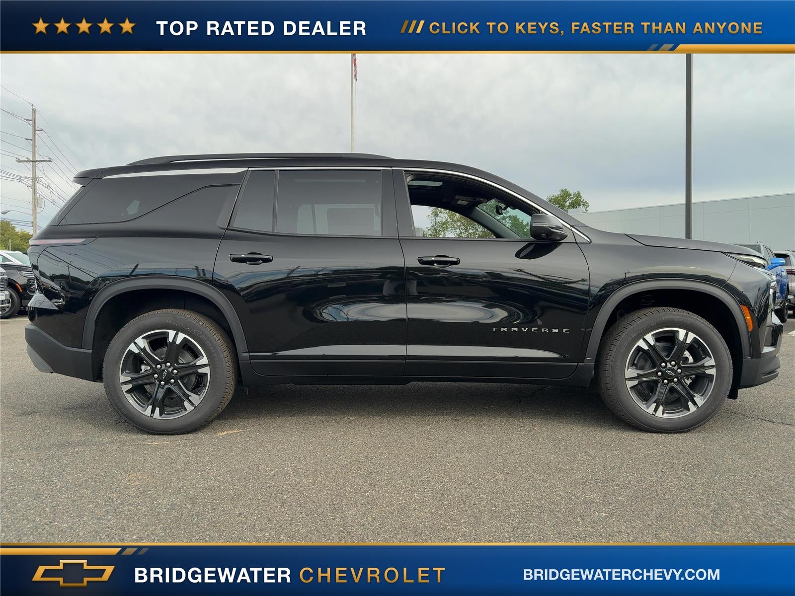 2027 Chevrolet Traverse LT