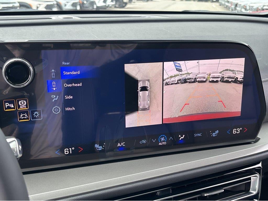 2027 Chevrolet Traverse LT - Photo 23