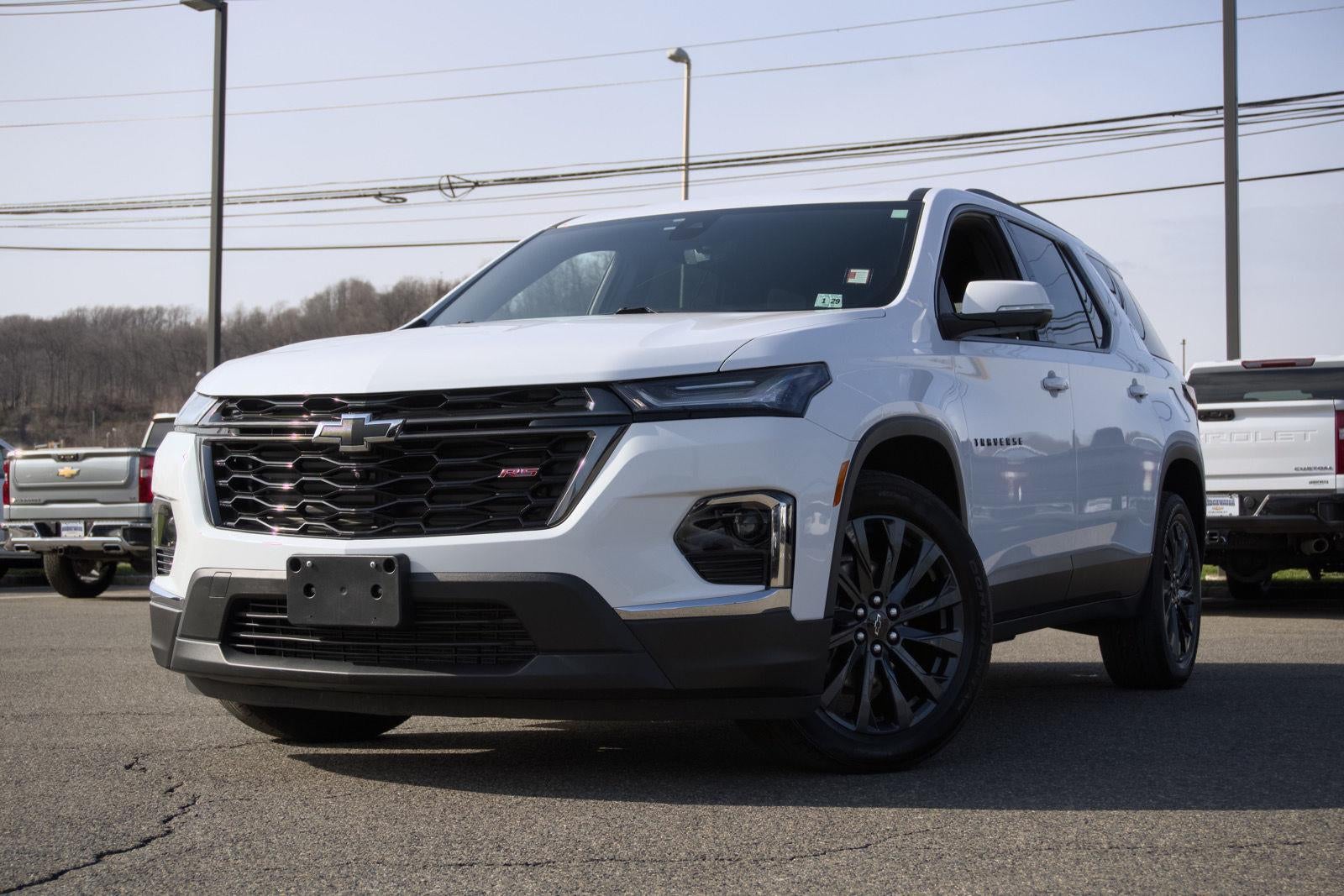 2023 Chevrolet Traverse RS