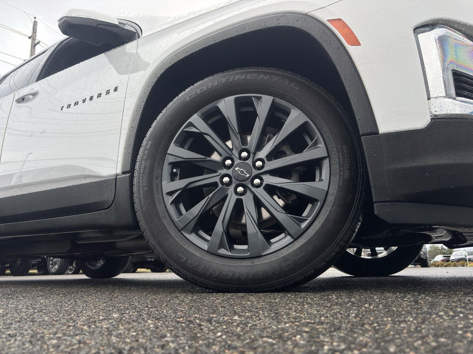 2023 Chevrolet Traverse RS