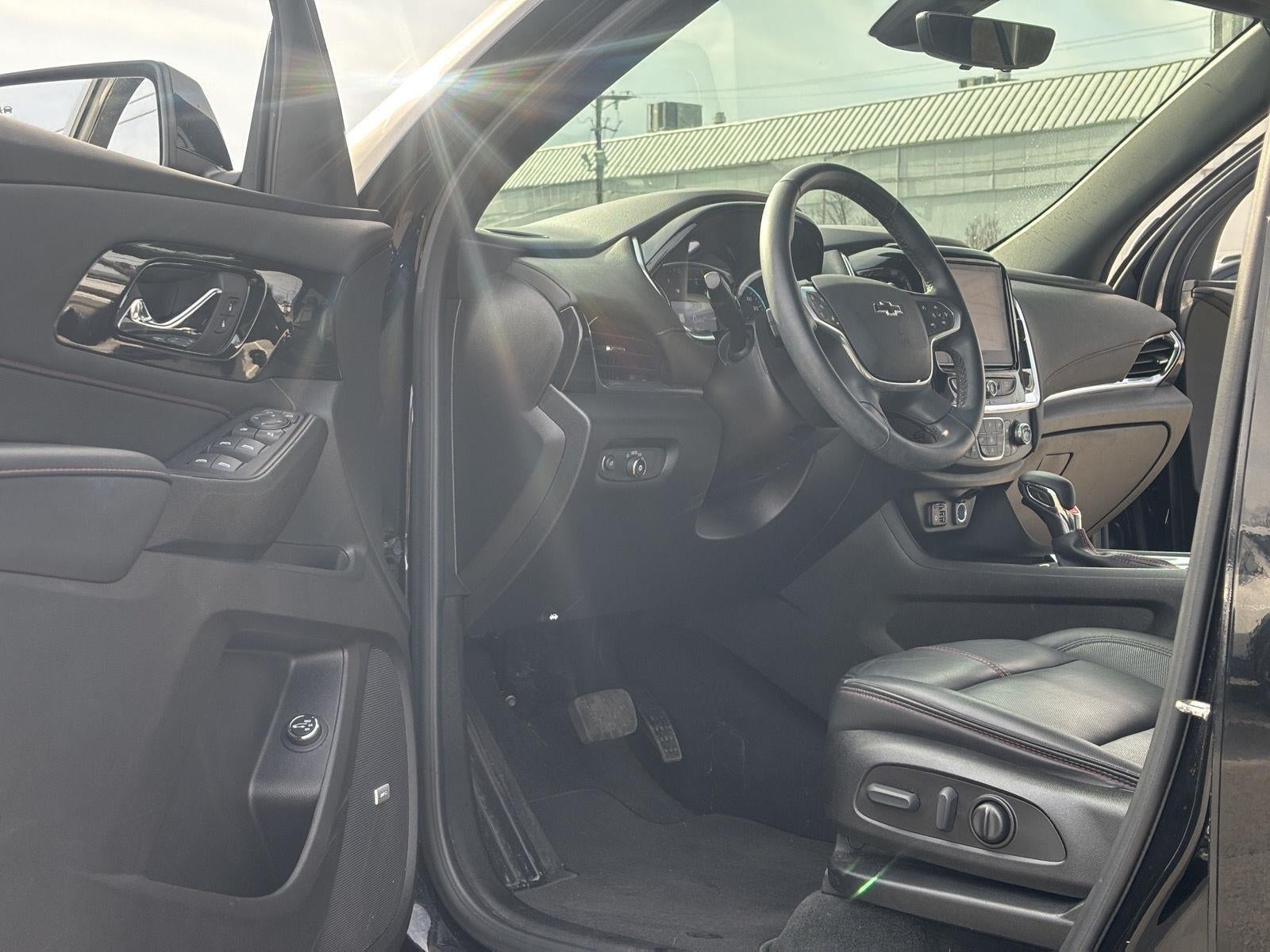 2023 Chevrolet Traverse RS