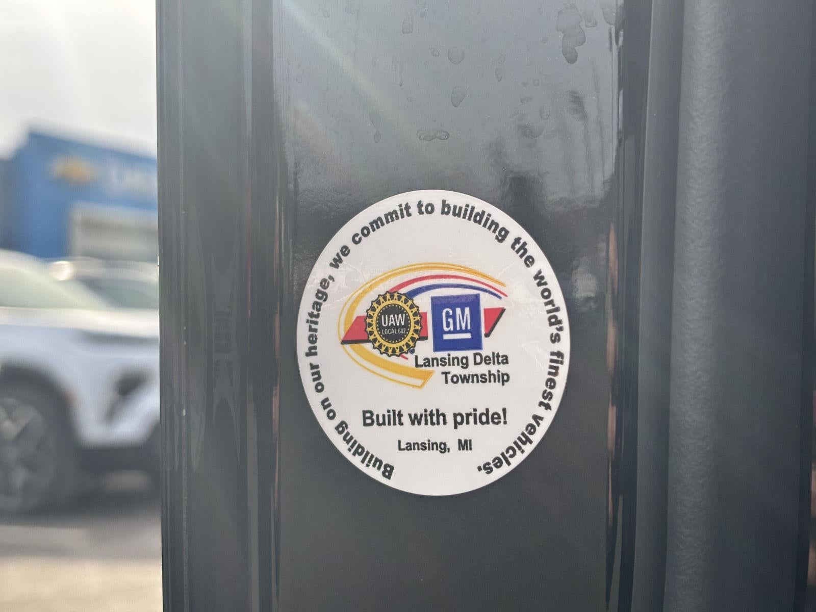 2023 Chevrolet Traverse RS