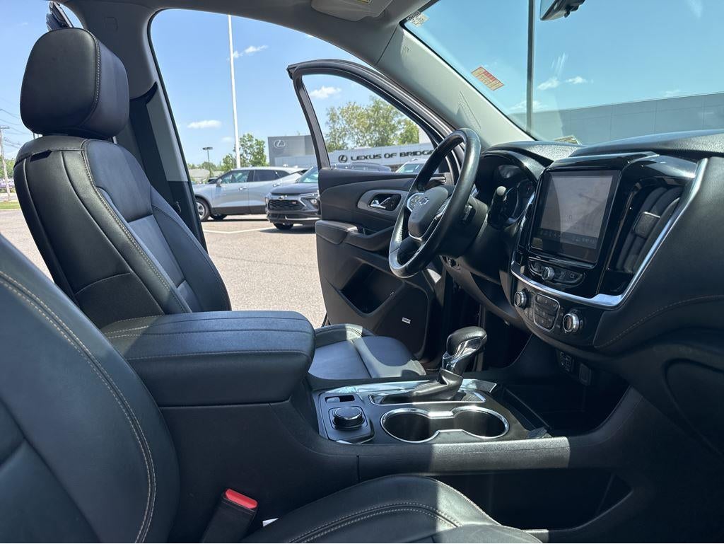 2021 Chevrolet Traverse RS
