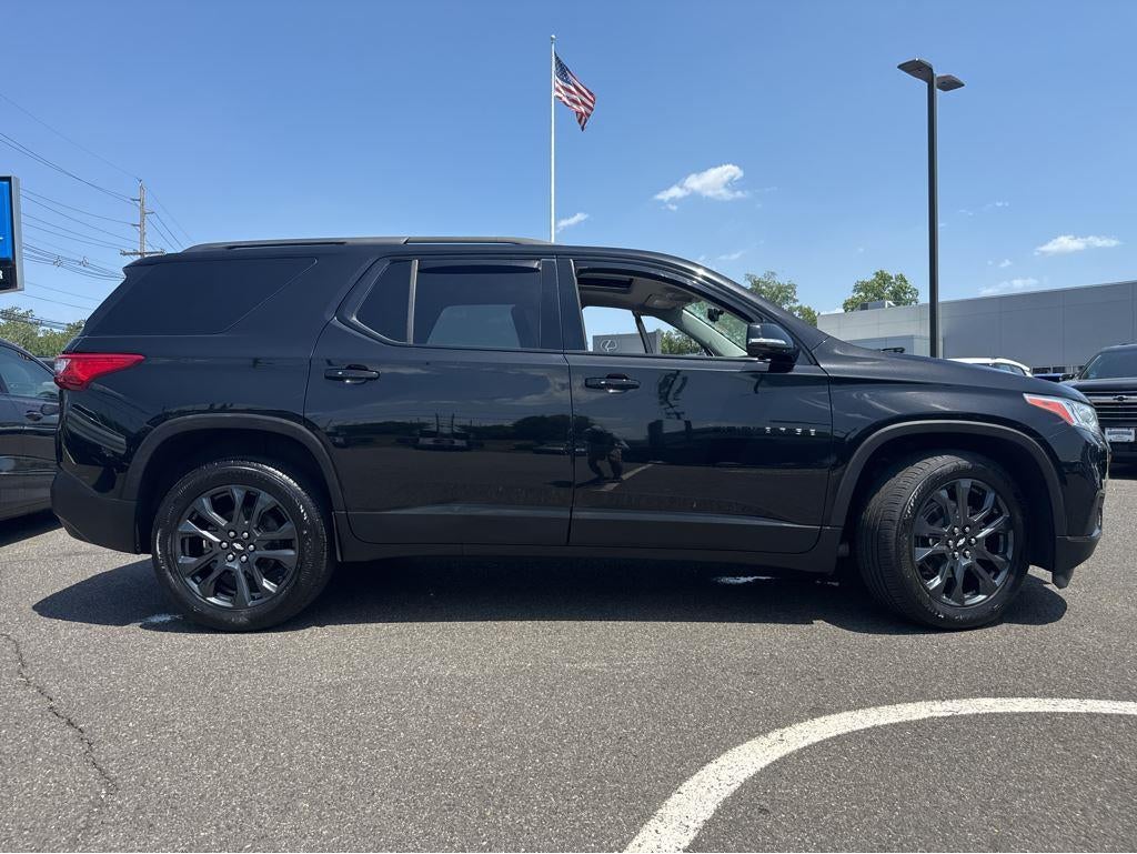 2021 Chevrolet Traverse RS