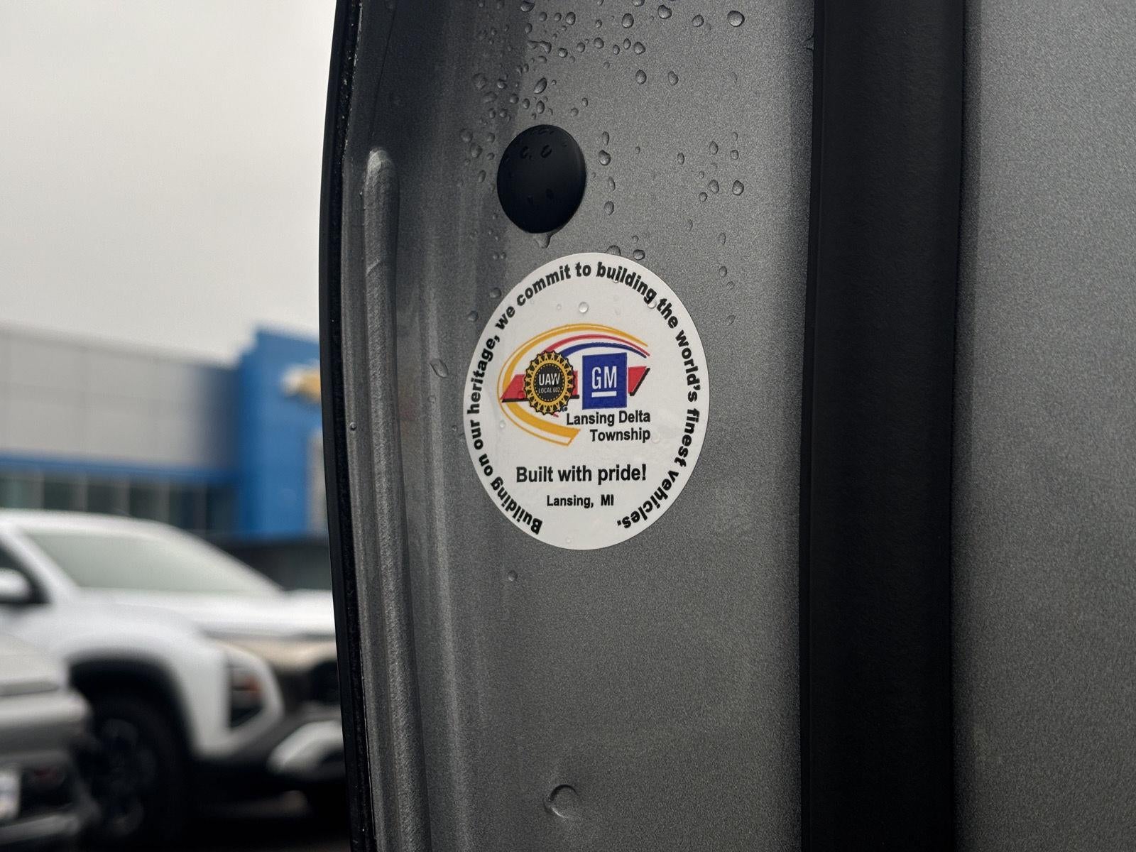 2025 Chevrolet Traverse RS