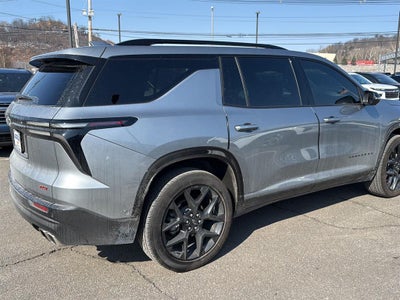 2025 Chevrolet Traverse RS